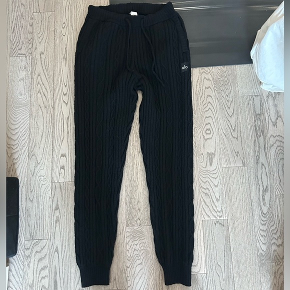 ALO Black Cable Knit winter bliss pants - Picture 4 of 7